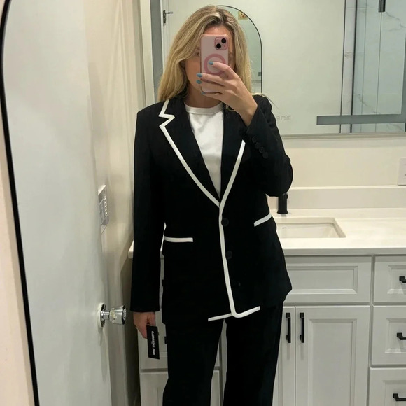 Karl Lagerfeld [8] Contrast-Trim Blazer NWT - Picture 2 of 8